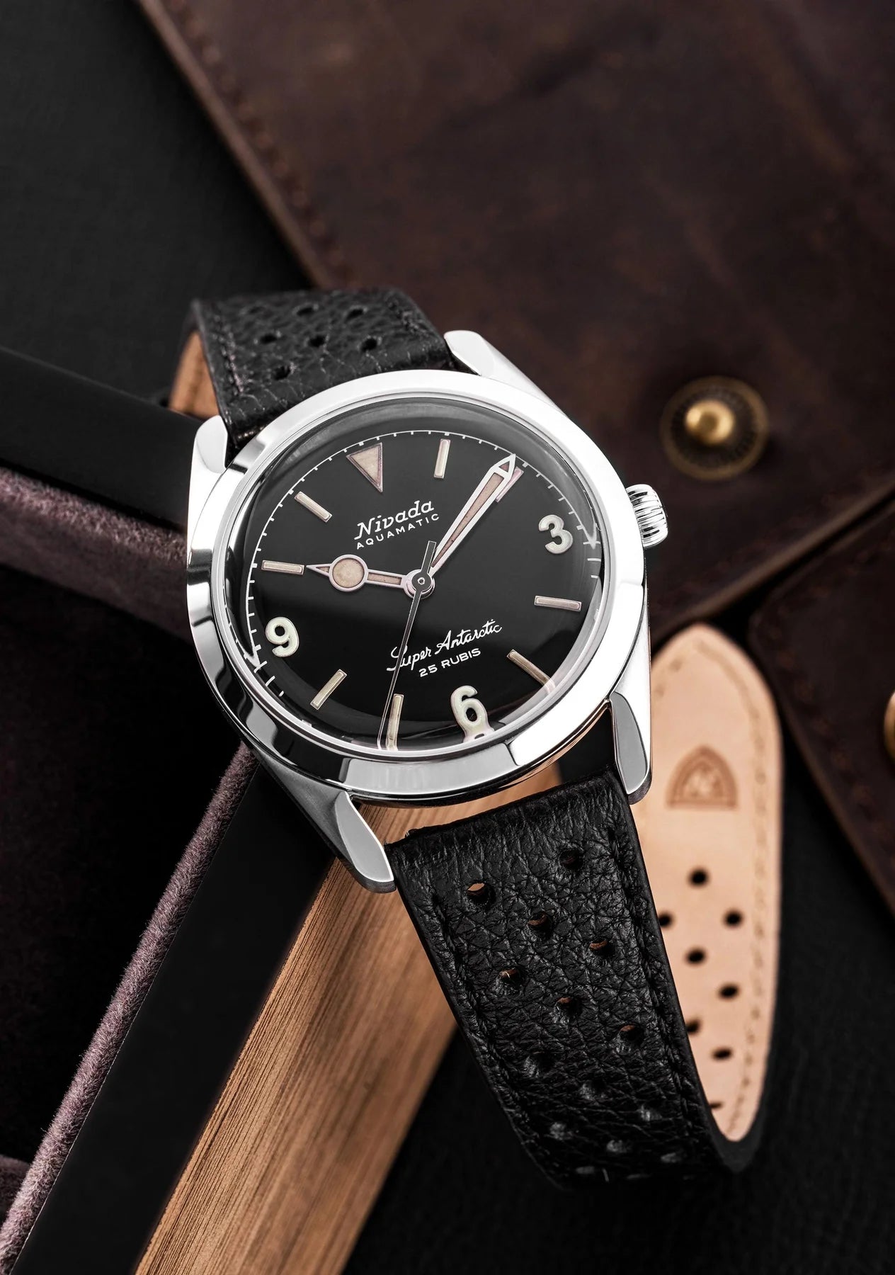Nivada Grenchen Super Antarctic 3.6.9 Black Rubber Strap