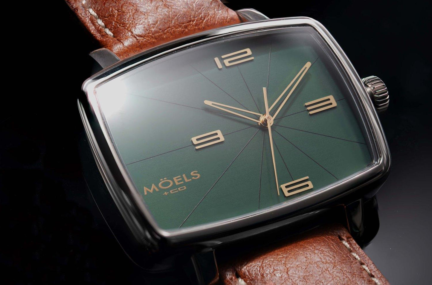 Möels & Co. 528 NE - MR WATCHIEF - Möels & Co.